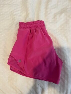 Lululemon Hotty Hot Short